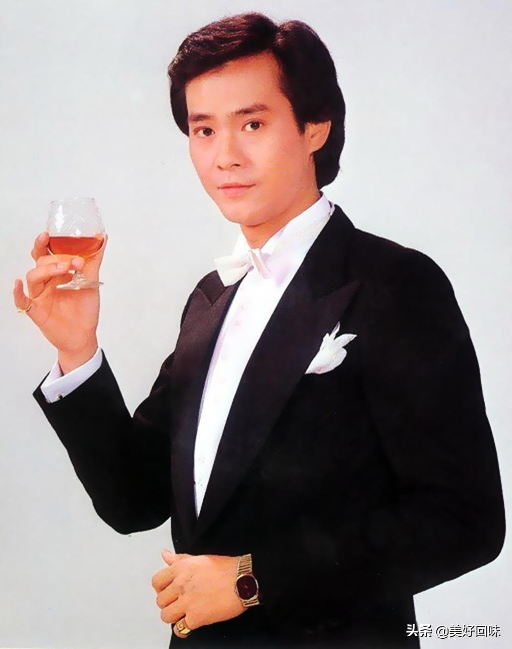 图片李易峰最新帅照,李易峰最新帅照，魅力无限，风采依旧